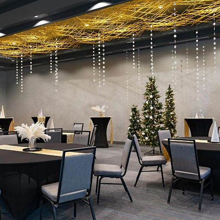 Отель Aloft Austin Southwest Экстерьер фото