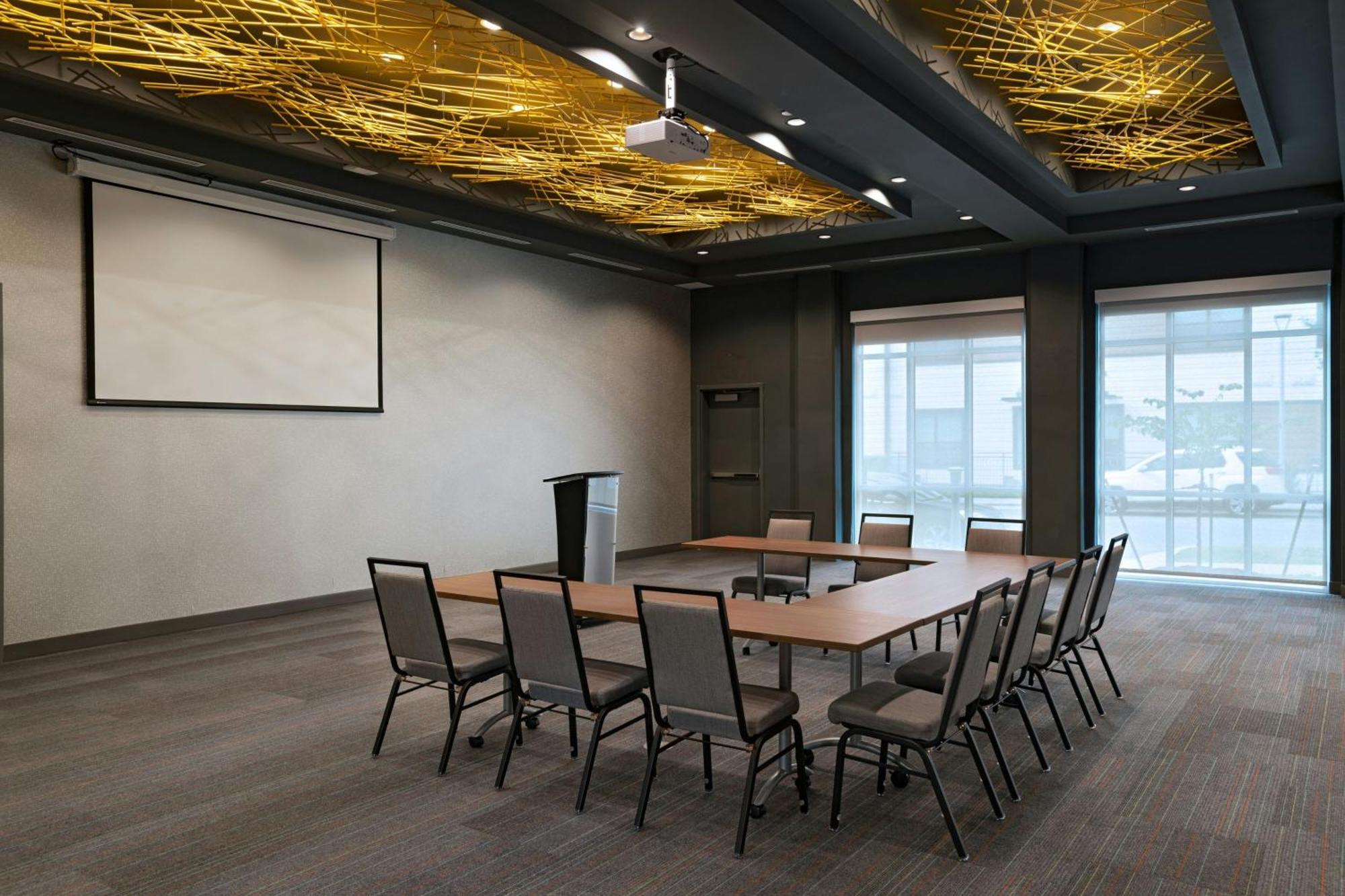 Отель Aloft Austin Southwest Экстерьер фото