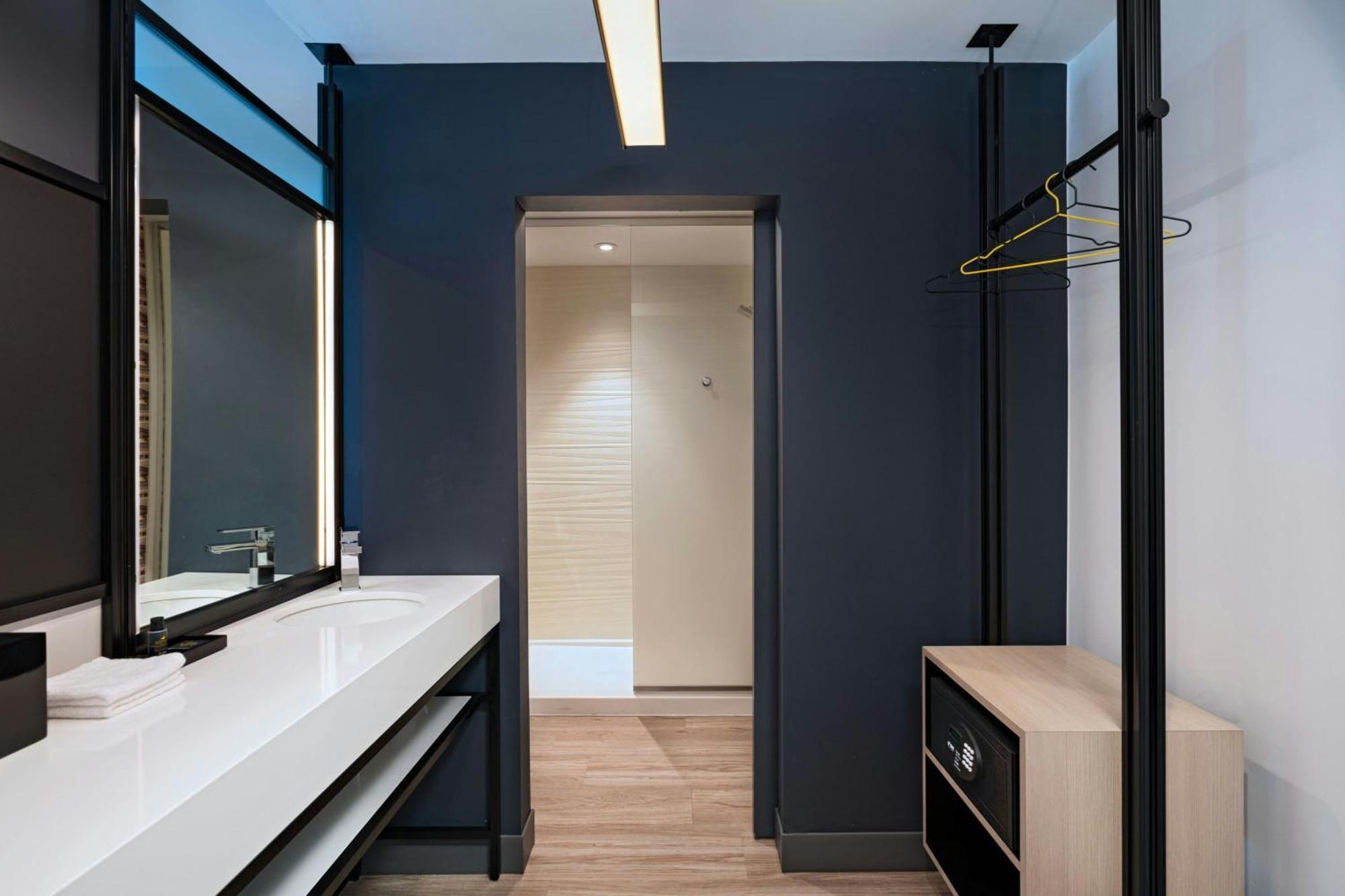 Отель Aloft Austin Southwest Экстерьер фото